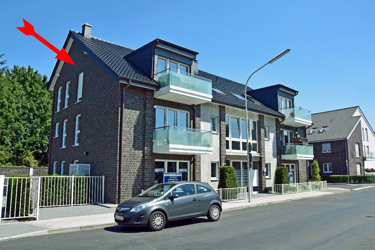 Hochwertige DG-Wohnung mit Aufzug und Balkon im modernen Neubau in 41334 Nettetal-Lobberich!