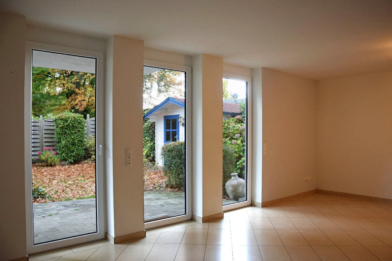 Geschmackvolle und lichtdurchflutete Eigentumswohnung mit Garten in ruhiger Lage von Lobberich