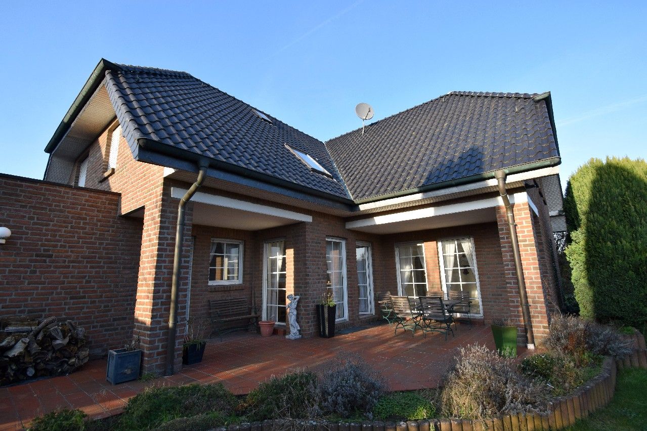 Repräsentatives Landhaus in ruhiger Lage von 41334 Nettetal-Kaldenkirchen